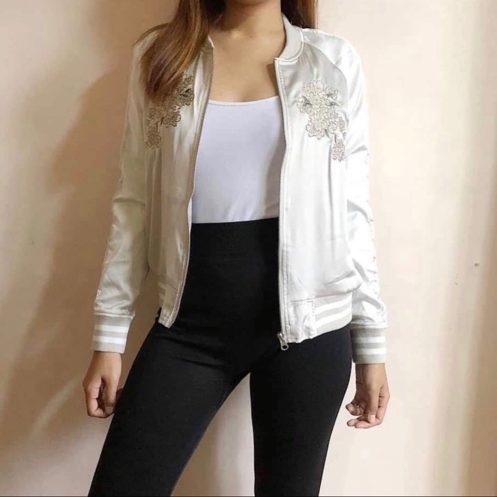 Women’s Bomber Jacket